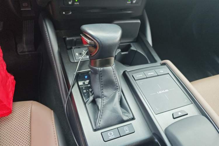 Used Lexus ES 2021 200 Excellence Edition Gear Lever