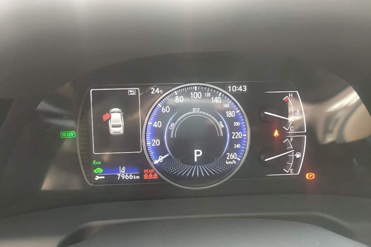 Used Lexus ES 2021 300h Excellence Edition Instrument Cluster
