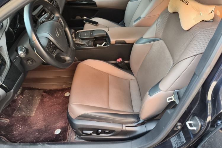 Used Lexus ES 2021 200 Excellence Edition Left Front Seat