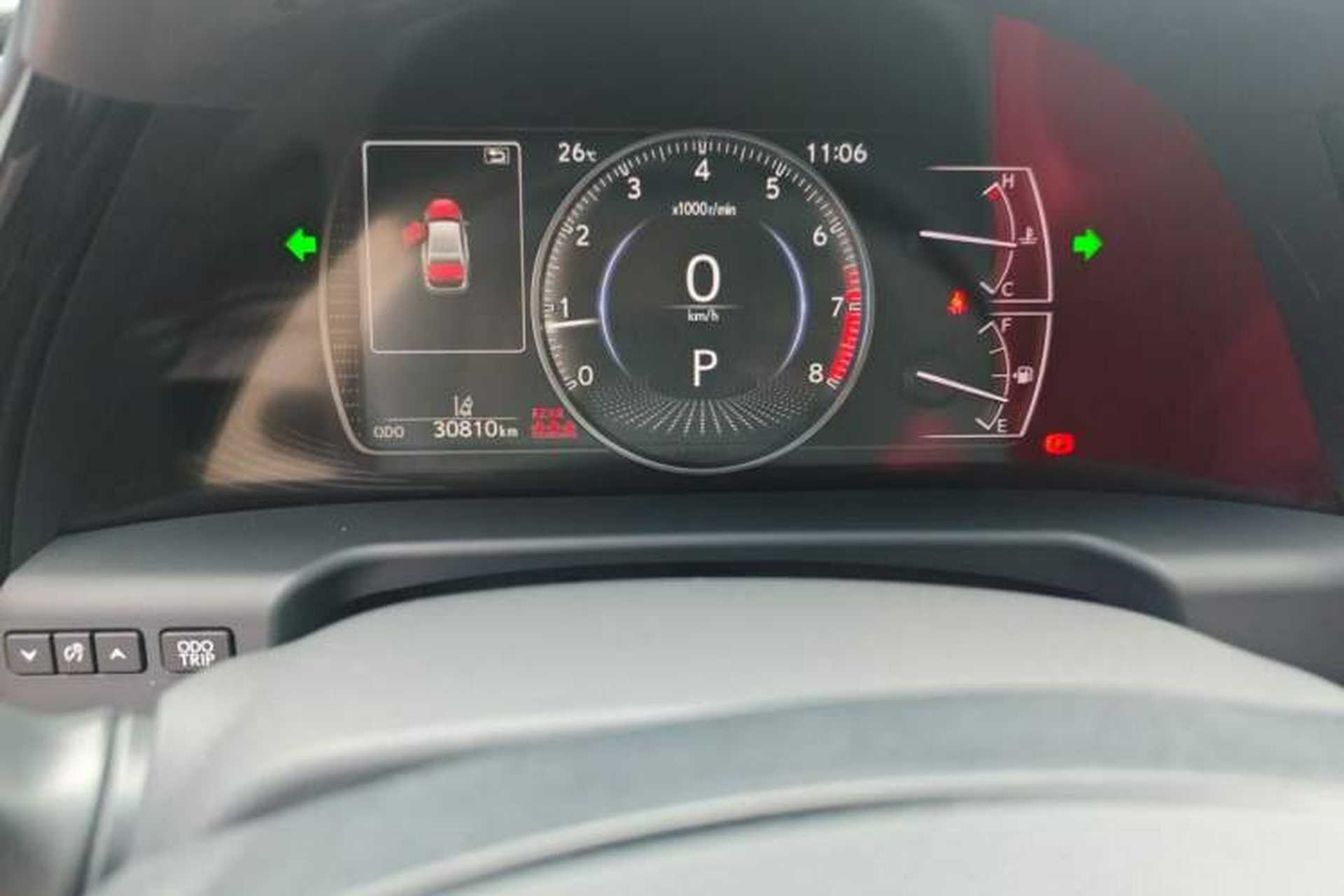 Used Lexus ES 2021 200 Excellence Edition Odometer Close Up