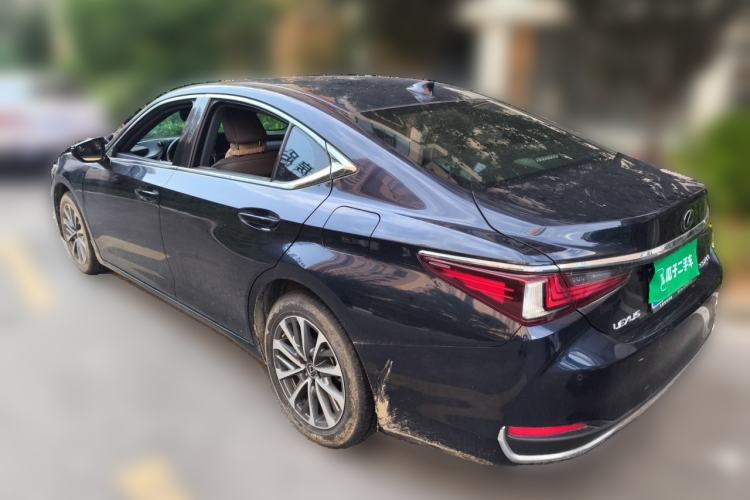 Used Lexus ES 2021 200 Excellence Edition Rear Left 45 Deg