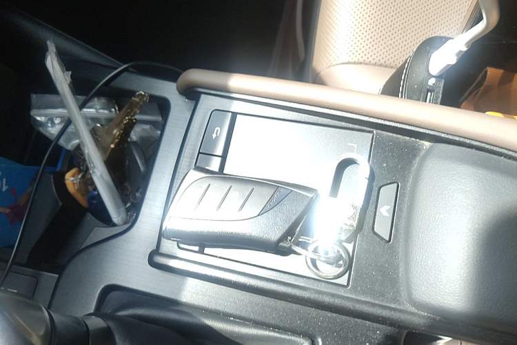Used Lexus ES 2021 300h Excellence Edition Vehicle Key