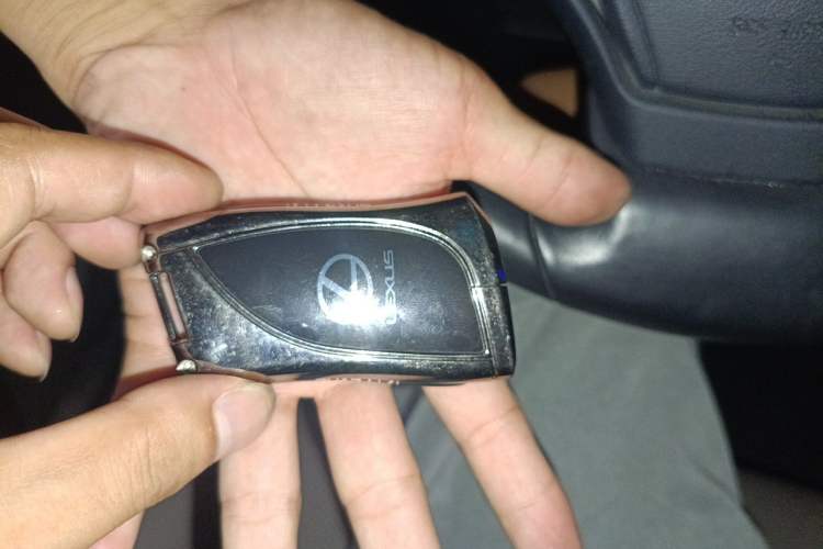 Used Lexus ES 2021 300h Excellence Edition Vehicle Key