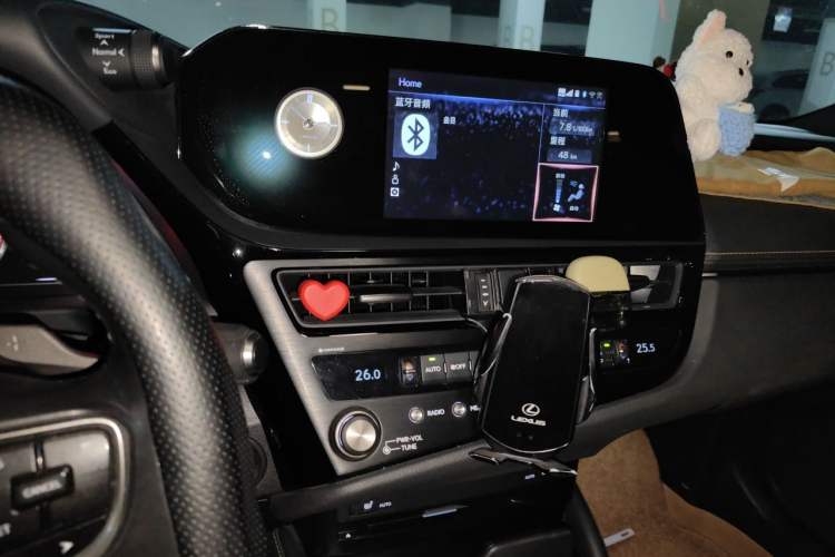 Used Lexus ES 2021 200 Excellence Edition Audio And AC Panel