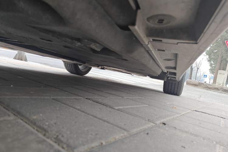 Used Lexus ES 2021 300h Deluxe Edition Chassis Front Left
