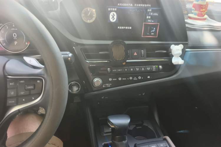 Used Lexus ES 2021 200 Excellence Edition Audio And AC Panel