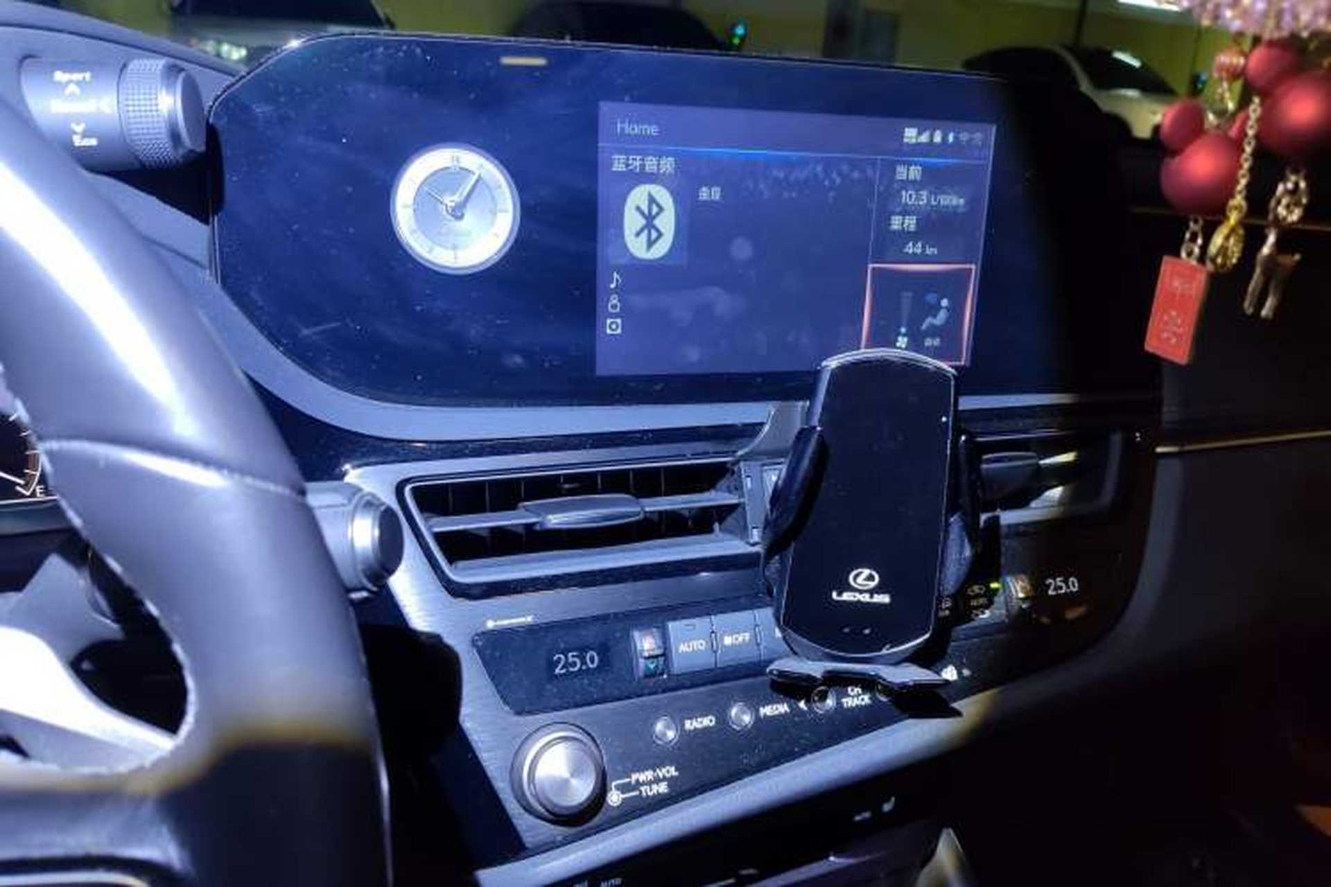 Used Lexus ES 2021 200 Excellence Edition Audio And AC Panel