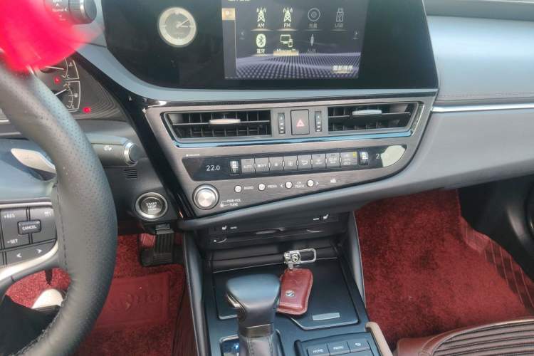 Used Lexus ES 2021 200 Excellence Edition Audio And AC Panel