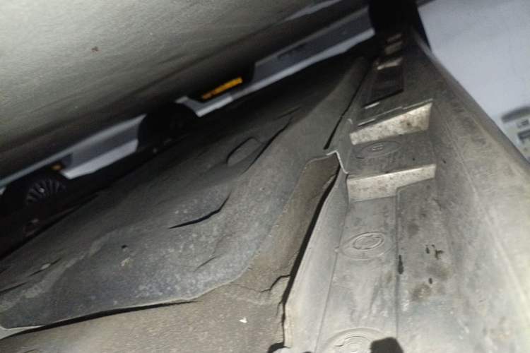 Used Lexus ES 2021 300h Excellence Edition Chassis Front Right