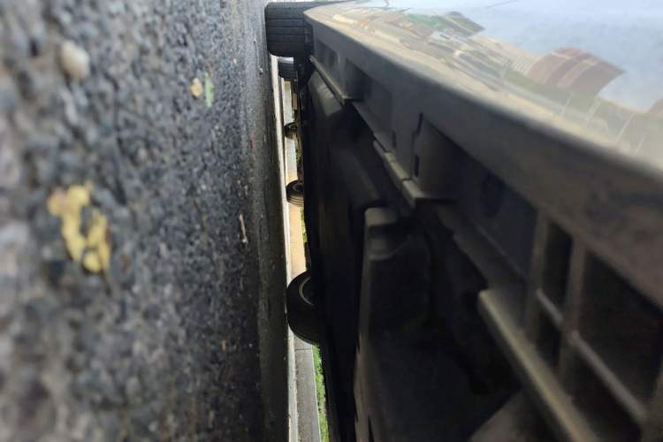 Used Lexus ES 2021 200 Excellence Edition Chassis Rear Left