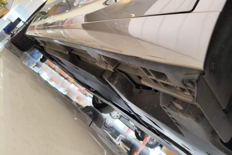 Used Lexus ES 2021 200 Excellence Edition Chassis Rear Left