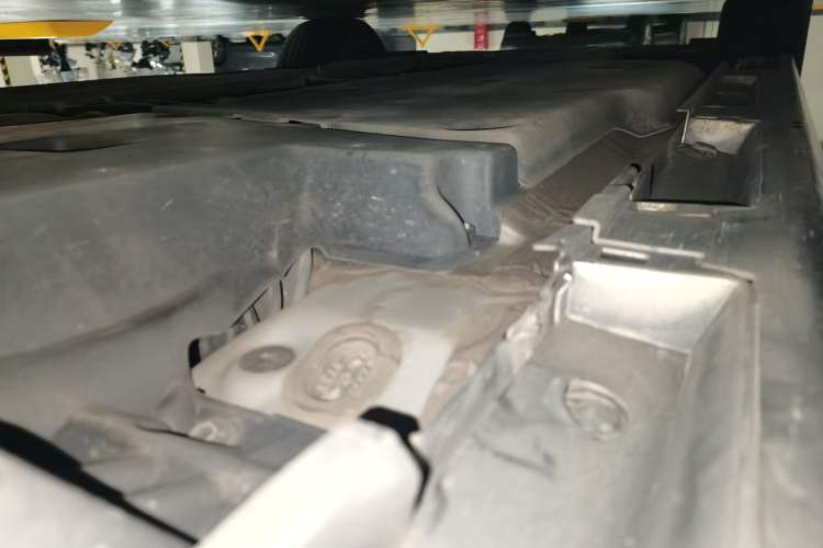 Used Lexus ES 2021 200 Luxury Edition Chassis Rear Left