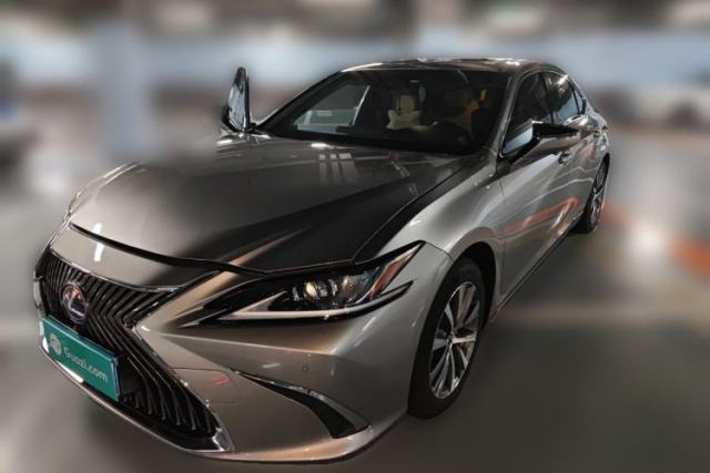 Used Lexus ES 2021 300h Excellence Edition