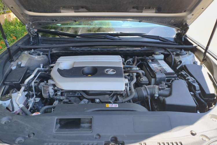 Used Lexus ES 2021 200 Excellence Edition Engine Bay