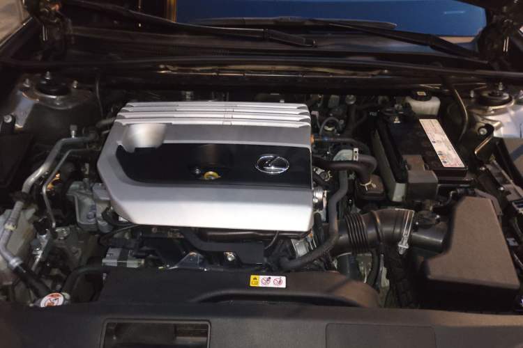 Used Lexus ES 2021 200 Excellence Edition Engine Bay