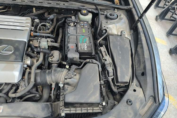 Used Lexus ES 2021 200 Excellence Edition Engine Bay Left