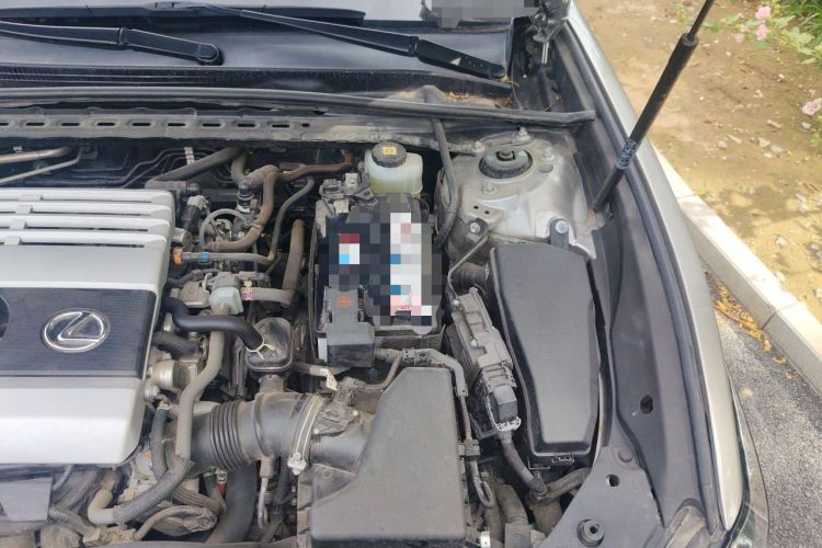Used Lexus ES 2021 200 Excellence Edition Engine Bay Left