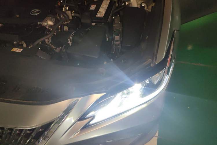 Used Lexus ES 2021 260 Excellence Edition Engine Bay Left