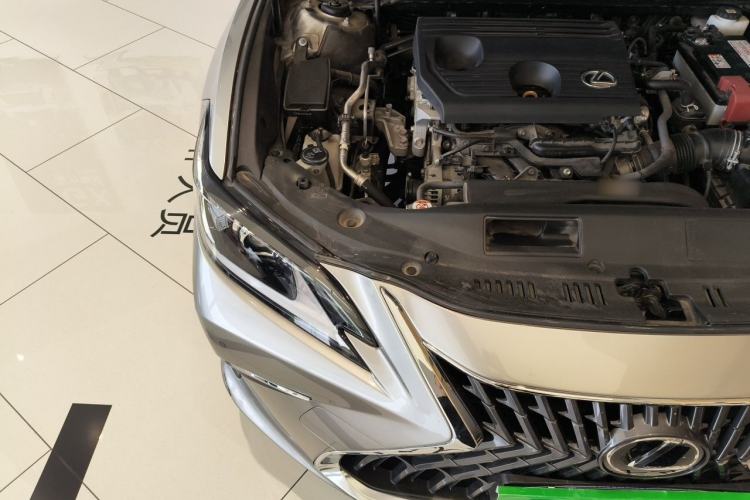 Used Lexus ES 2021 200 Excellence Edition Engine Bay Right