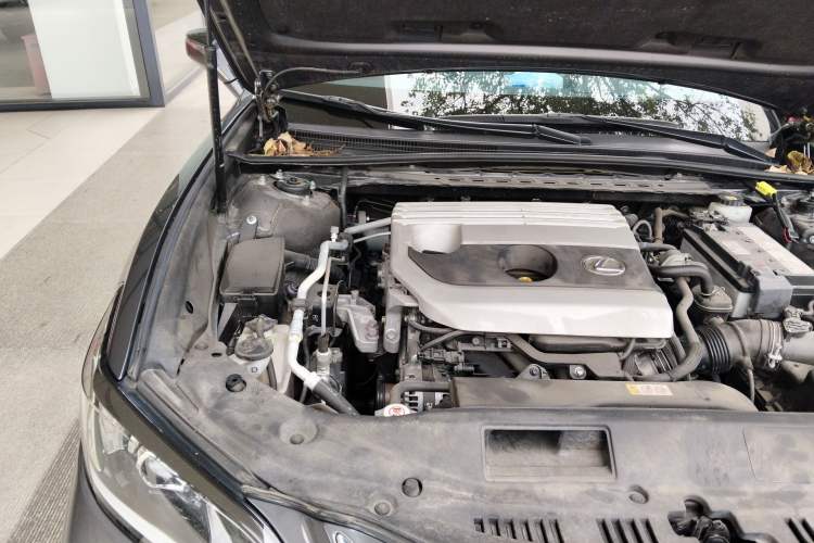 Used Lexus ES 2021 200 Excellence Edition Engine Bay Right