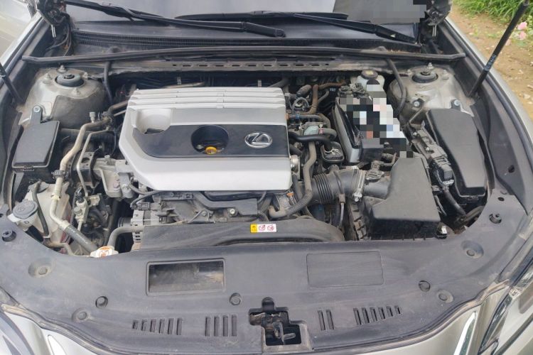 Used Lexus ES 2021 200 Excellence Edition Engine Bay