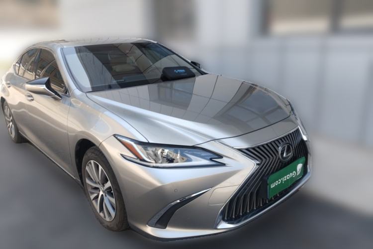 Used Lexus ES 2021 200 Luxury Edition Exterior 2