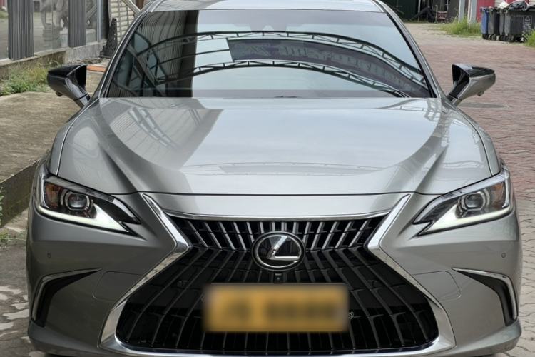Used Lexus ES 2021 200 Excellence Edition Exterior 2