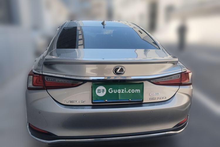 Used Lexus ES 2021 200 Luxury Edition Exterior 4
