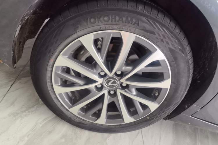 Used Lexus ES 2021 200 Excellence Edition Exterior 5