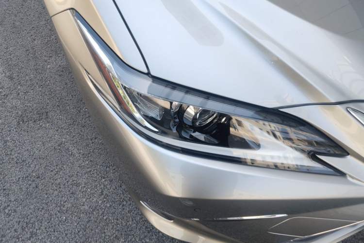 Used Lexus ES 2021 200 Luxury Edition Exterior 6