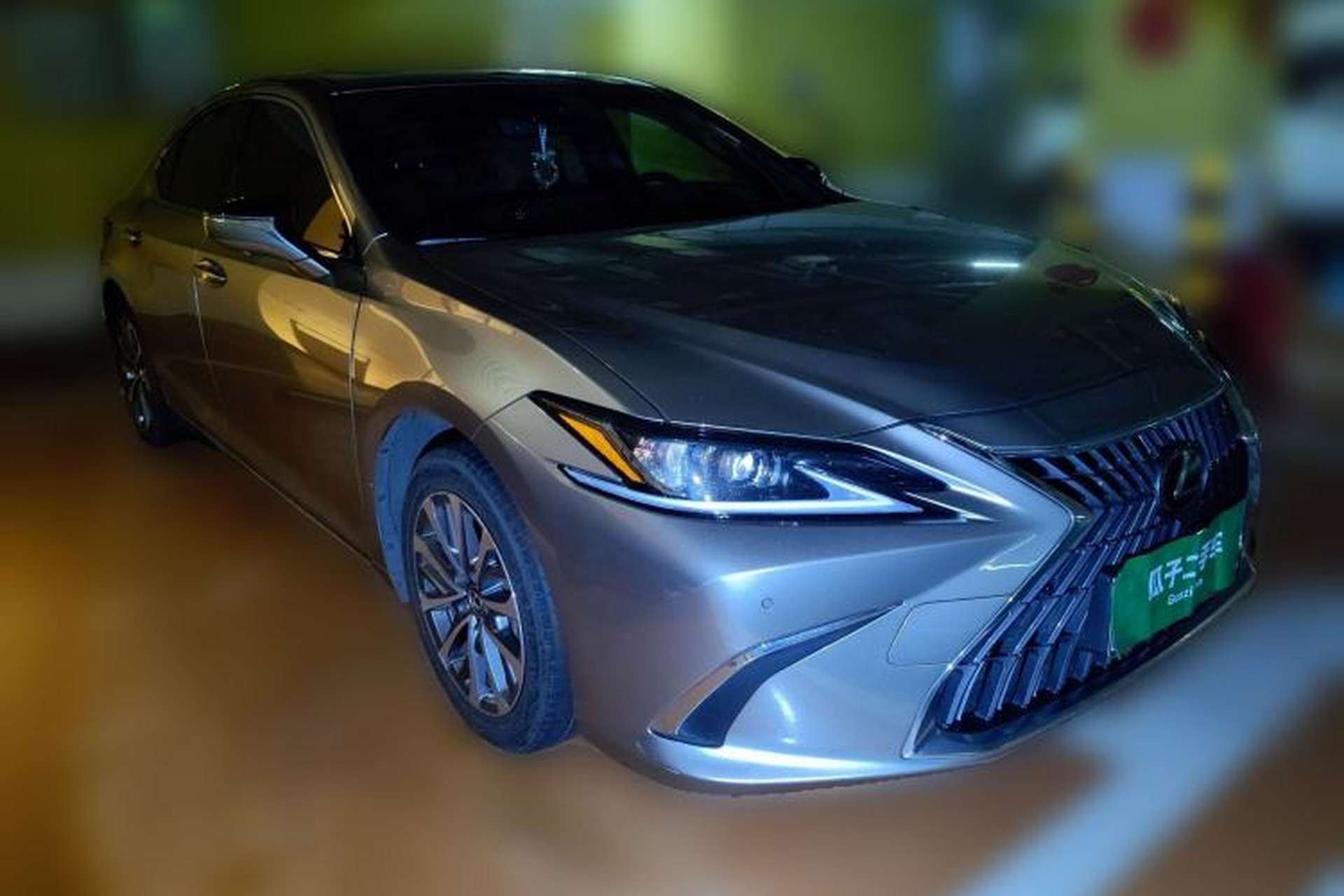 Used Lexus ES 2021 200 Excellence Edition Front Right 45 Deg