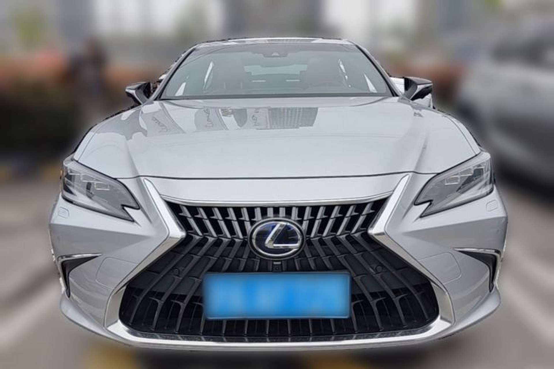 Used Lexus ES 2021 300h Deluxe Edition Front