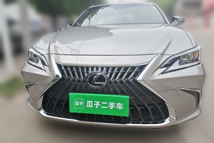 Used Lexus ES 2021 200 Luxury Edition Front