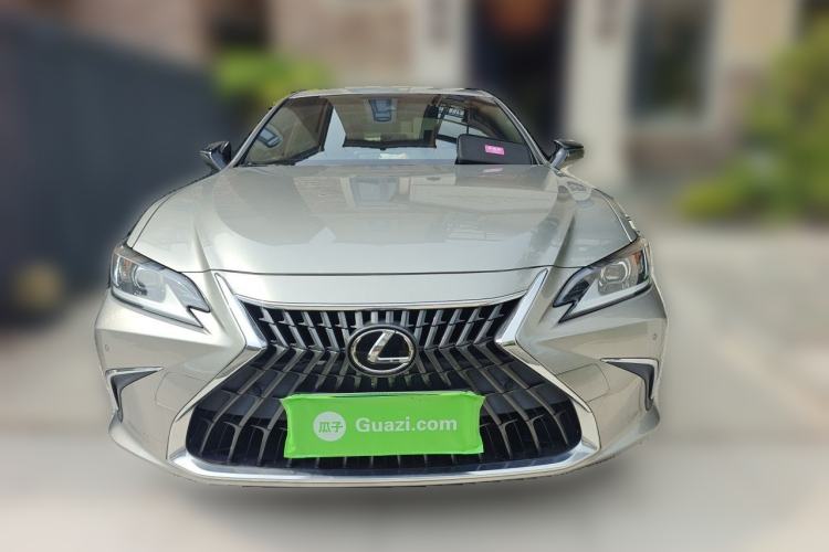 Used Lexus ES 2021 200 Excellence Edition Front