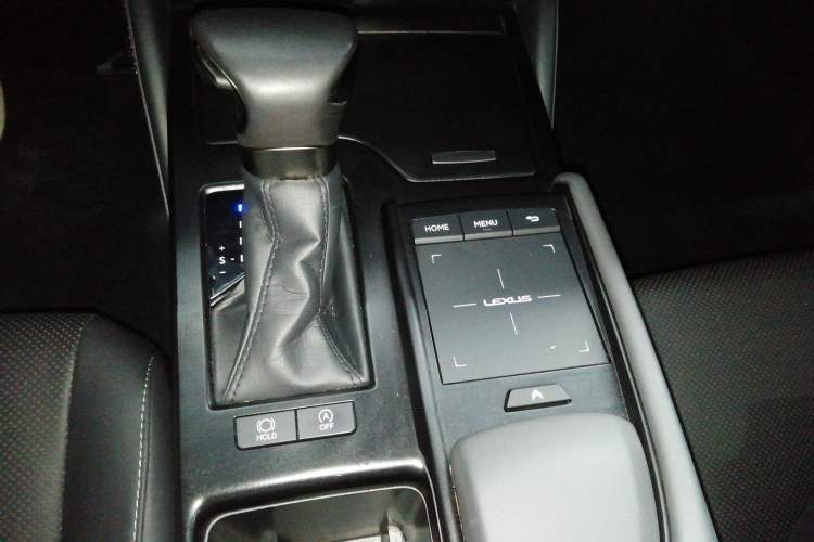 Used Lexus ES 2021 260 Excellence Edition Gear Lever