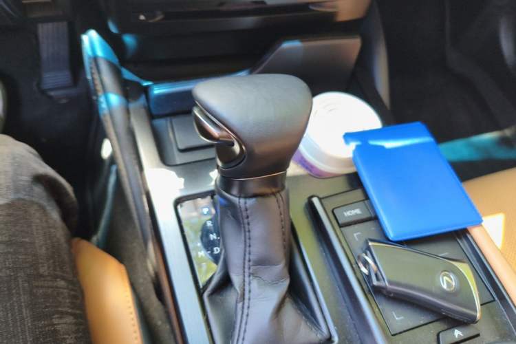 Used Lexus ES 2021 200 Excellence Edition Gear Lever