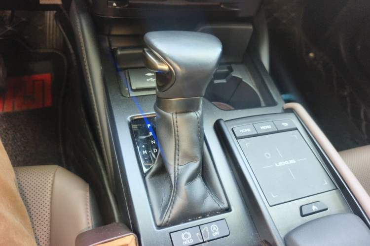 Used Lexus ES 2021 200 Excellence Edition Gear Lever