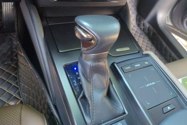 Used Lexus ES 2021 260 Excellence Edition Gear Lever