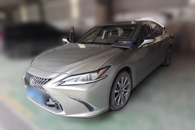 Used Lexus ES 2021 300h Excellence Edition