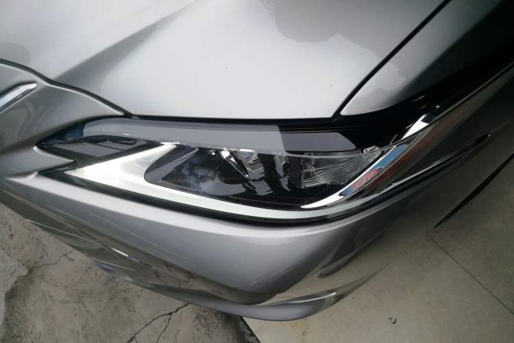 Used Lexus ES 2021 260 Excellence Edition Left Front Headlight