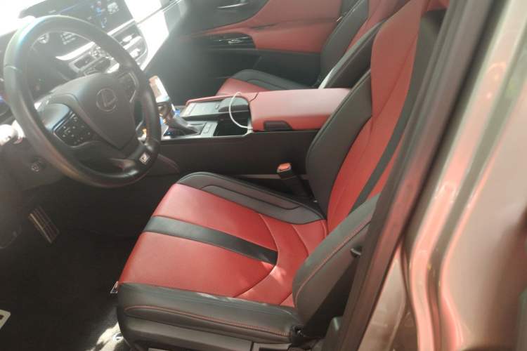 Used Lexus ES 2021 300h F SPORT Left Front Seat