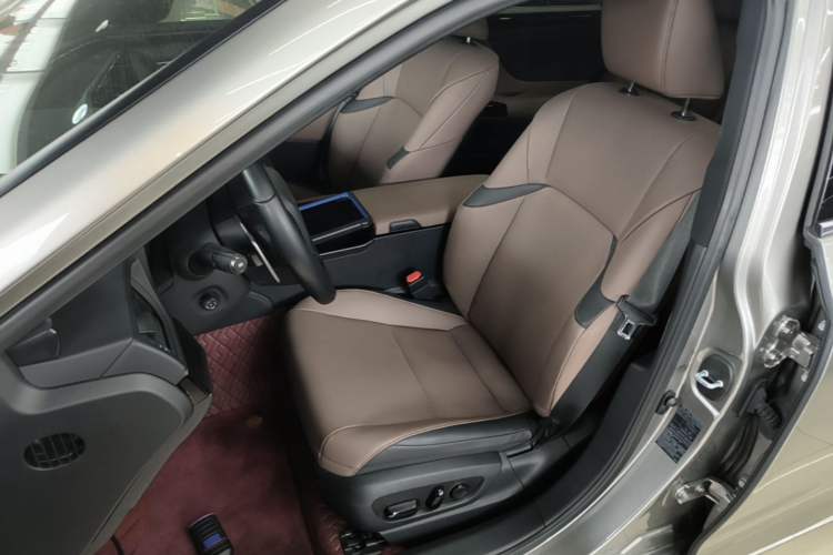 Used Lexus ES 2021 200 Excellence Edition Left Front Seat