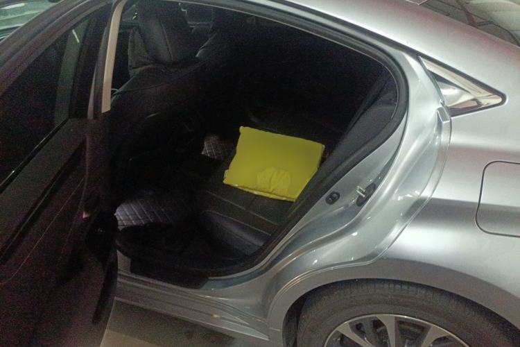 Used Lexus ES 2021 300h Excellence Edition Left Rear Seat