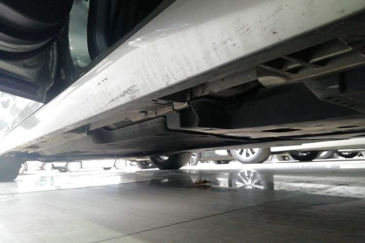 Used Lexus ES 2021 260 Excellence Edition Left Side Sill