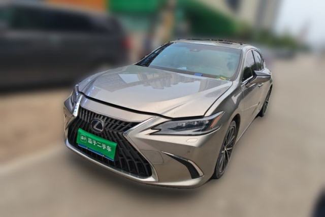 Used Lexus ES 2021 300h Deluxe Edition