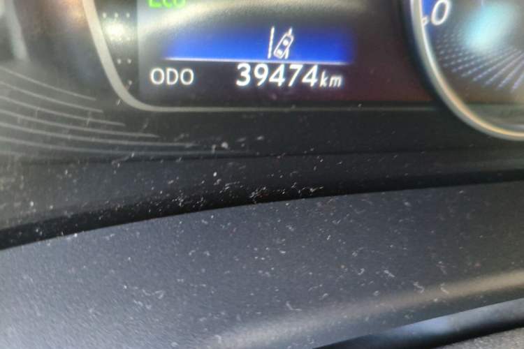Used Lexus ES 2021 200 Excellence Edition Odometer Close Up