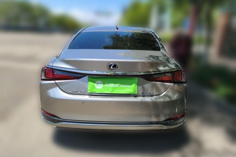 Used Lexus ES 2021 200 Excellence Edition Rear