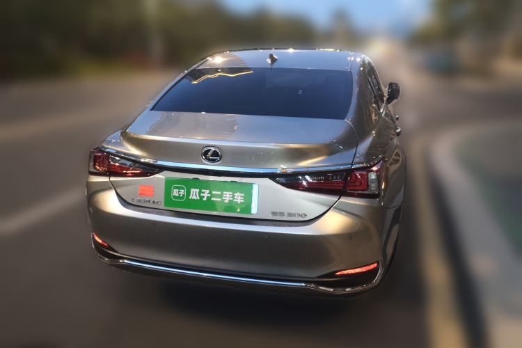 Used Lexus ES 2021 200 Excellence Edition Rear