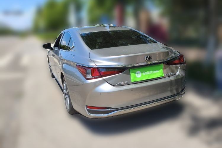 Used Lexus ES 2021 200 Excellence Edition Rear Left 45 Deg
