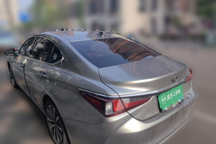 Used Lexus ES 2021 200 Excellence Edition Rear Left 45 Deg